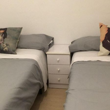Pericos Gilet Apartment ภายนอก รูปภาพ