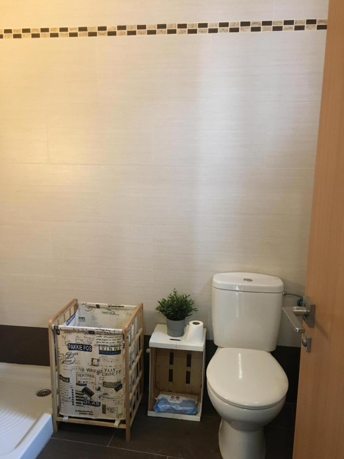 Pericos Gilet Apartment ภายนอก รูปภาพ