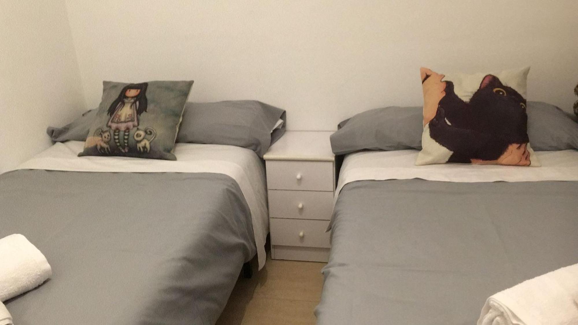 Pericos Gilet Apartment ภายนอก รูปภาพ